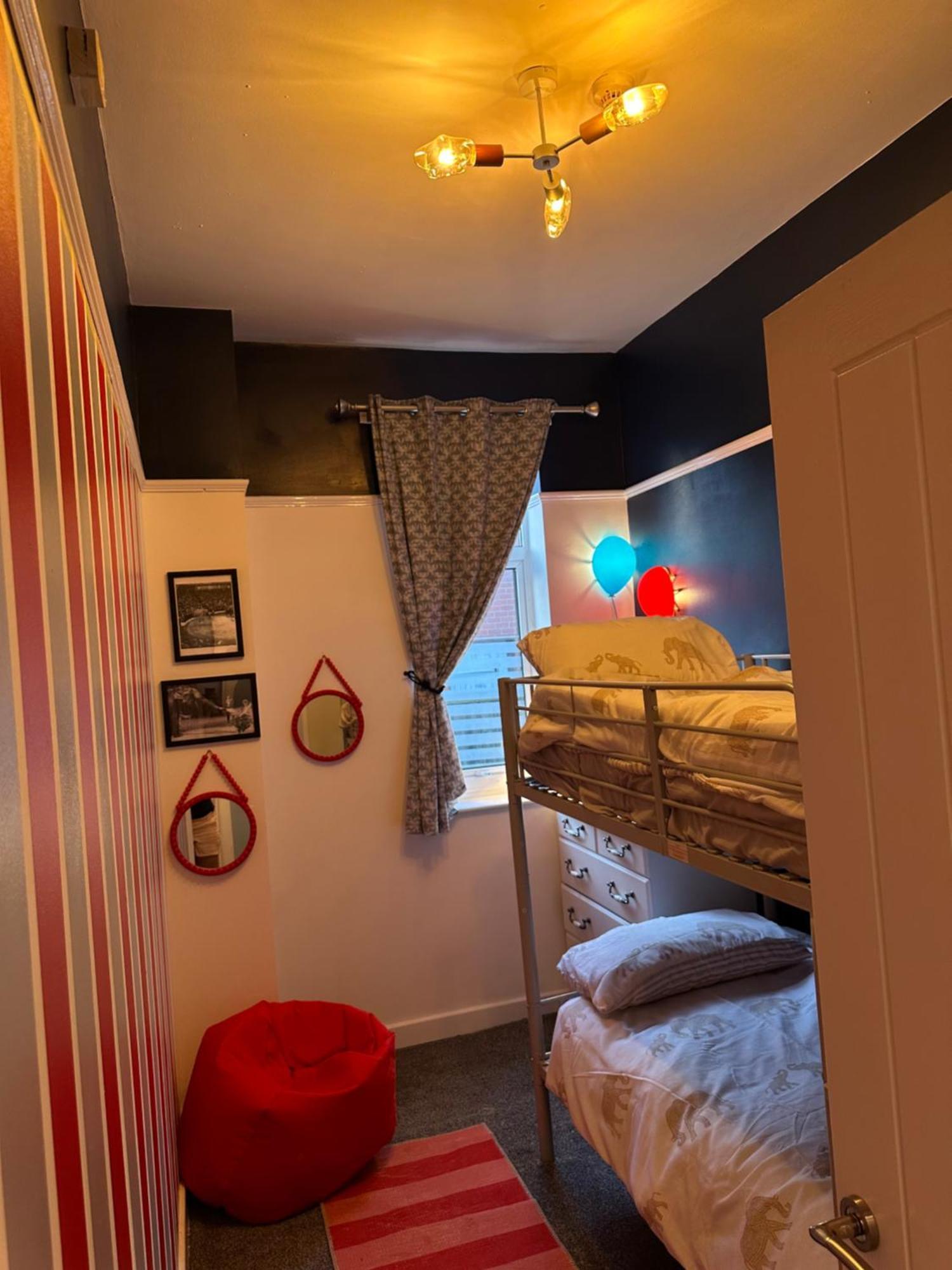 Circus Suite Blackpool Exterior photo