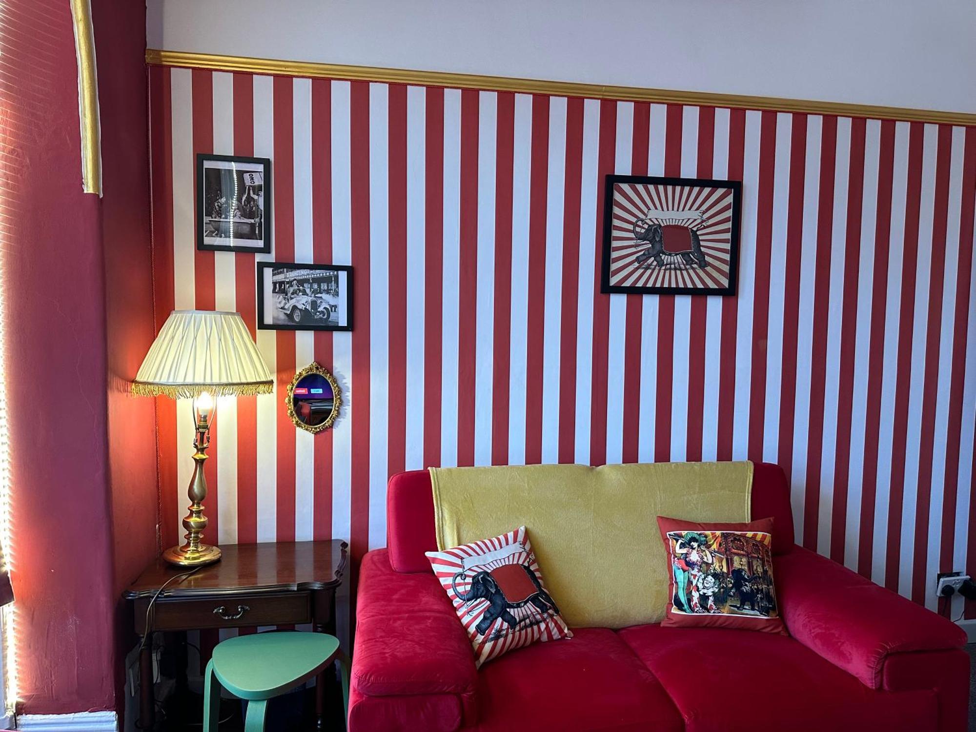 Circus Suite Blackpool Exterior photo